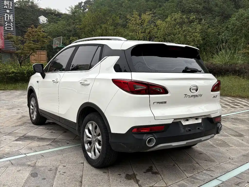 GAC Motor Trumpchi GS3 — фото 11