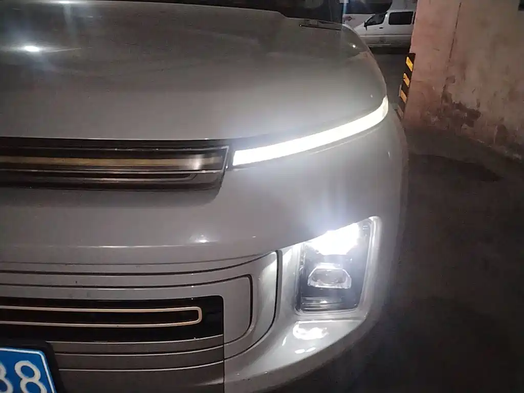 Geely Icon — фото 24