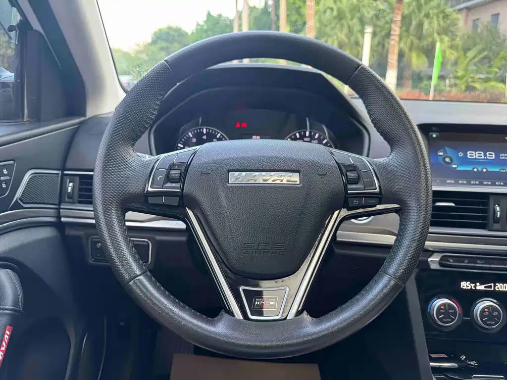 Haval H6 — фото 11