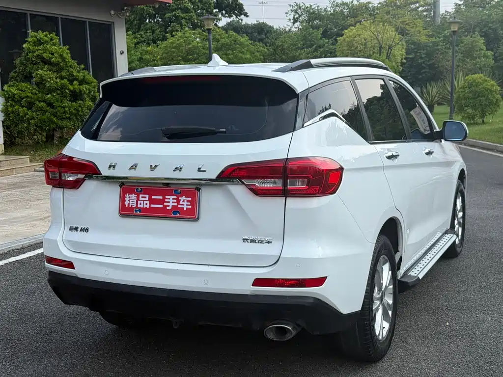 Haval M6 — фото 5
