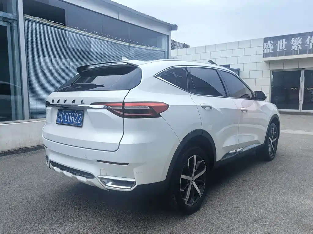 Haval F7 — фото 4