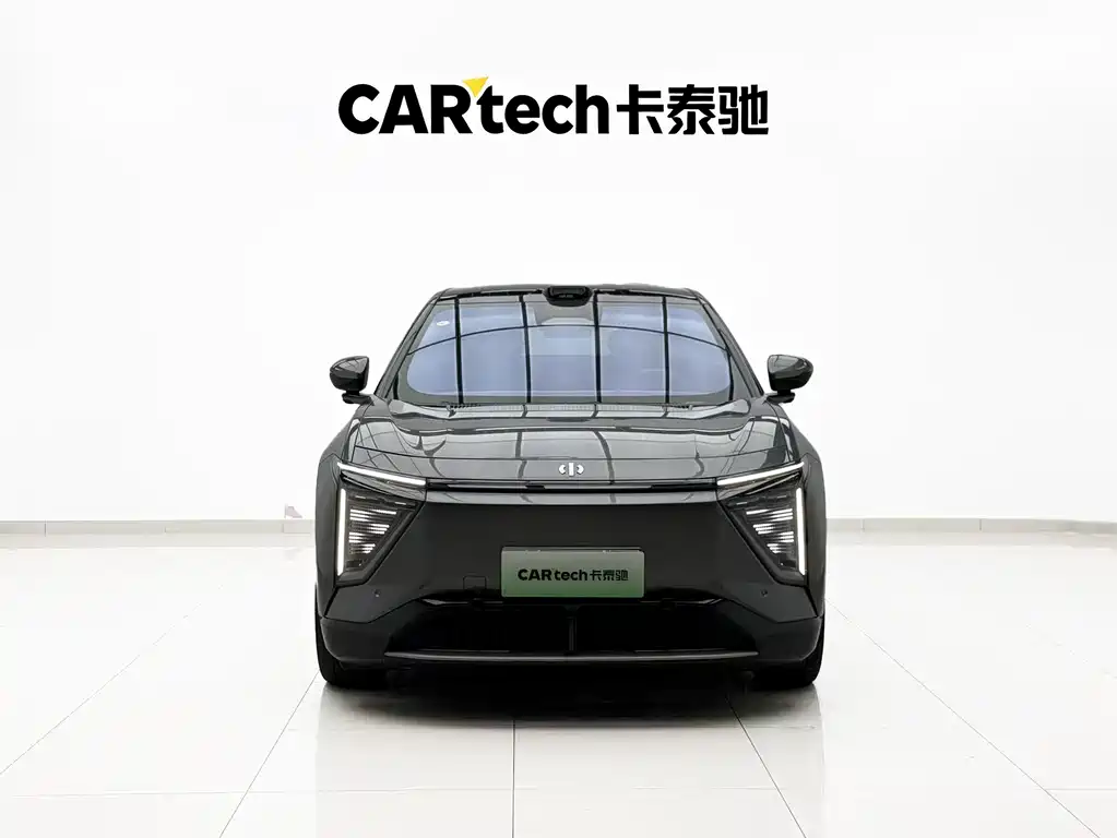 HiPhi HiPhi Y — фото 2