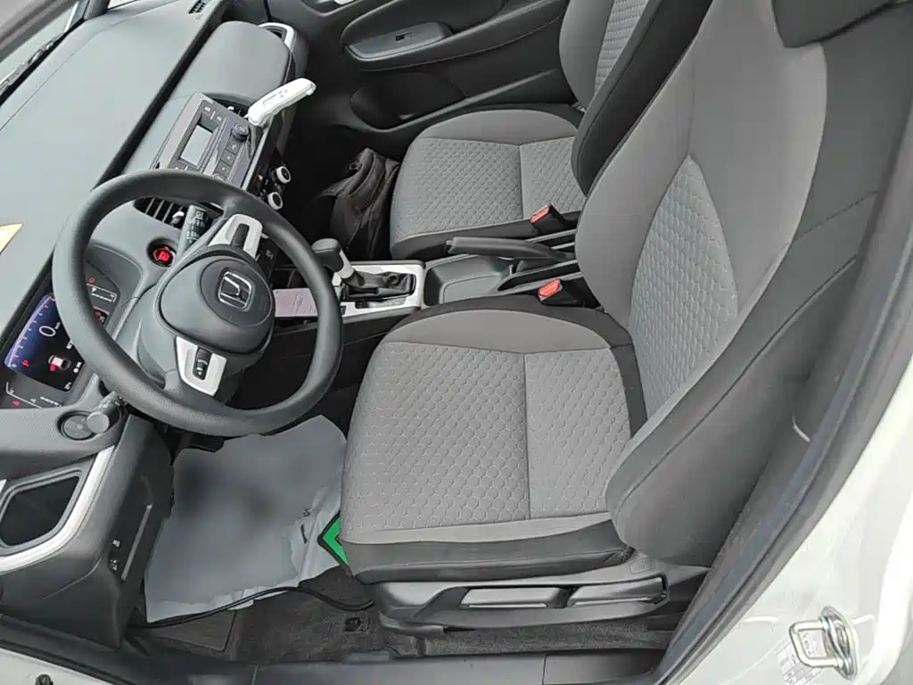 Honda Fit — фото 15