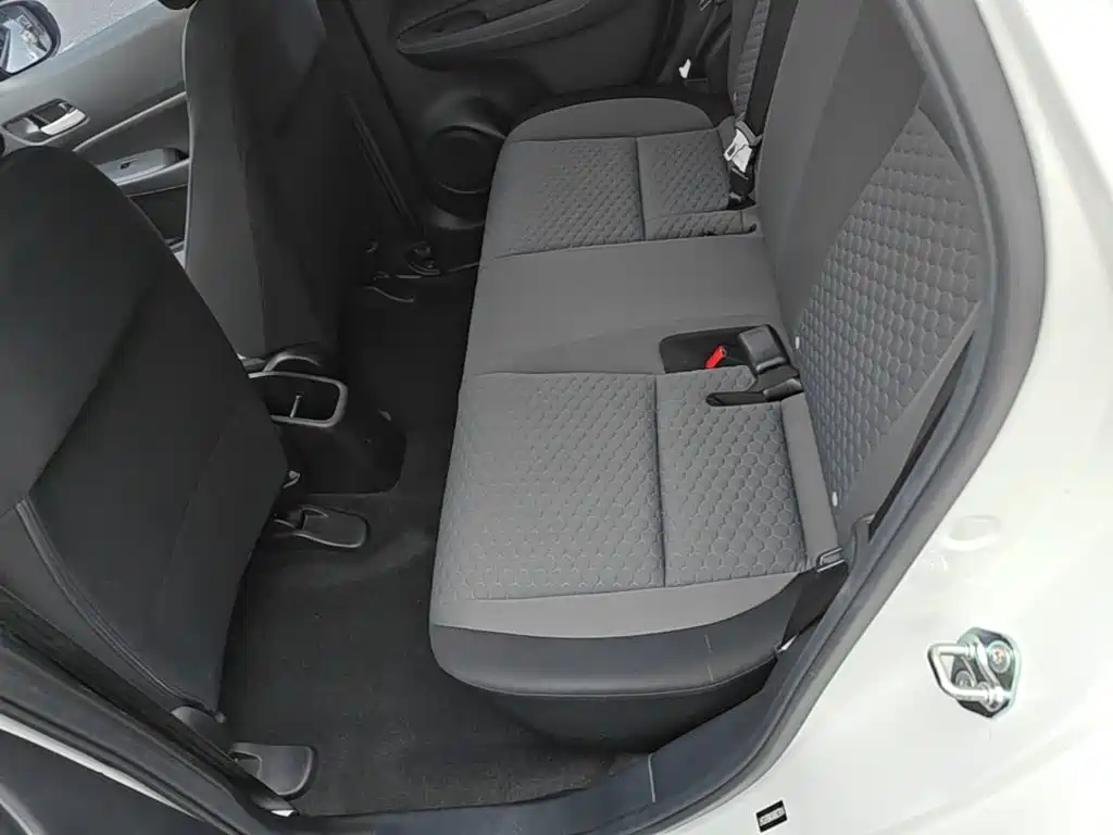 Honda Fit — фото 17