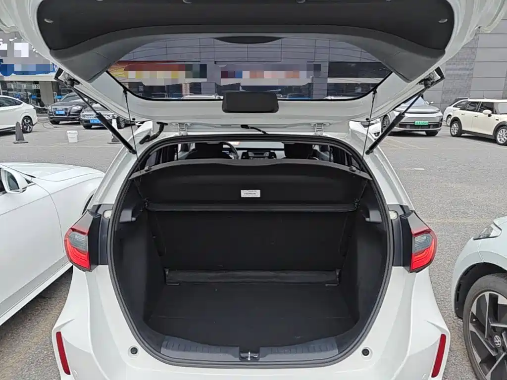 Honda Fit — фото 19