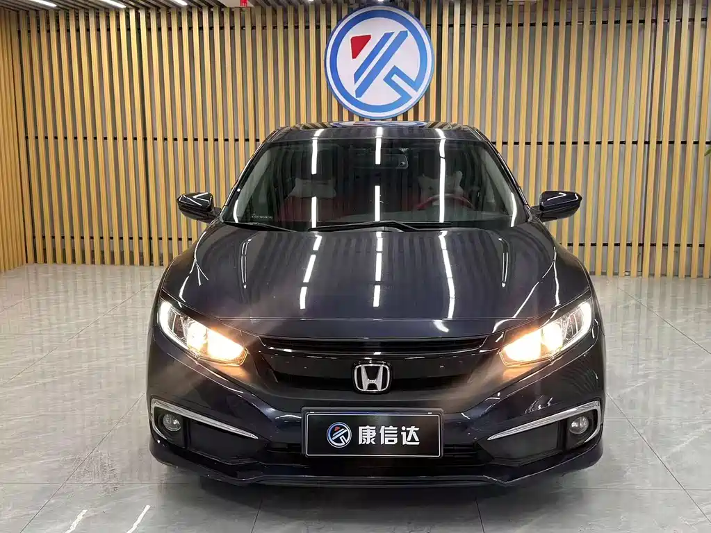 Honda Civic — фото 2