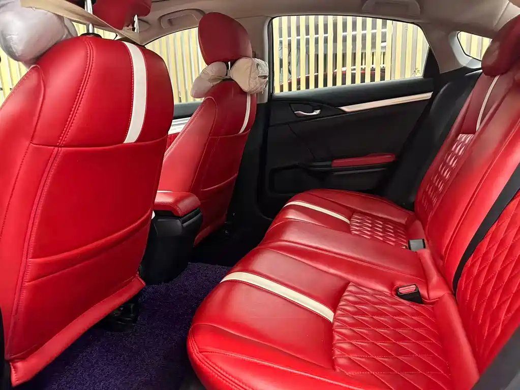 Honda Civic — фото 5