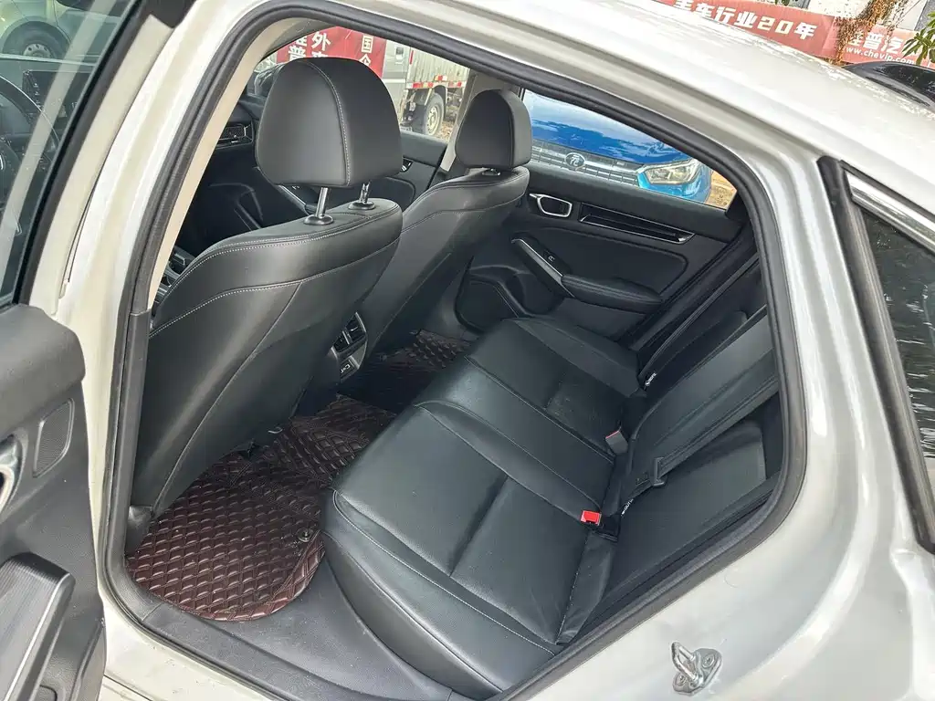 Honda Civic — фото 4