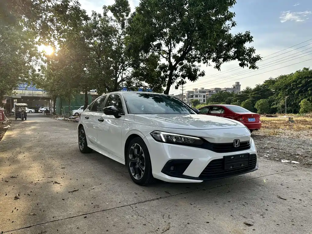 Honda Civic — фото 5