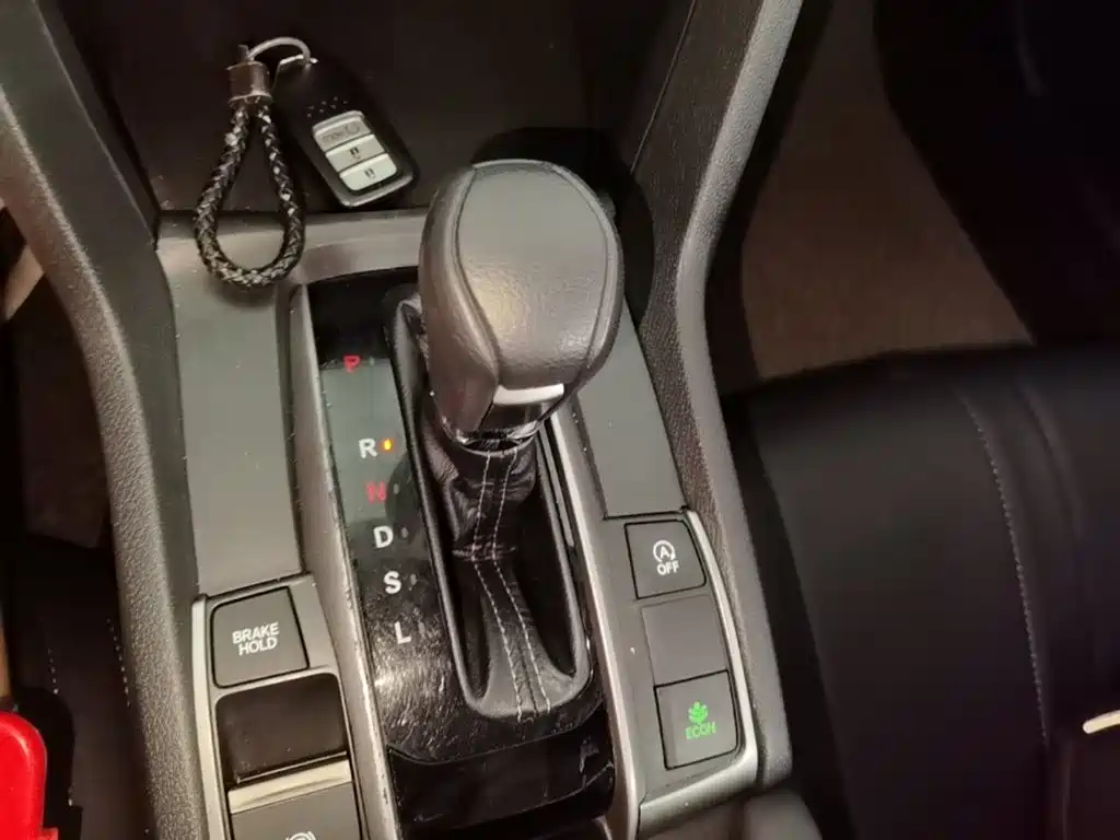 Honda Civic — фото 14