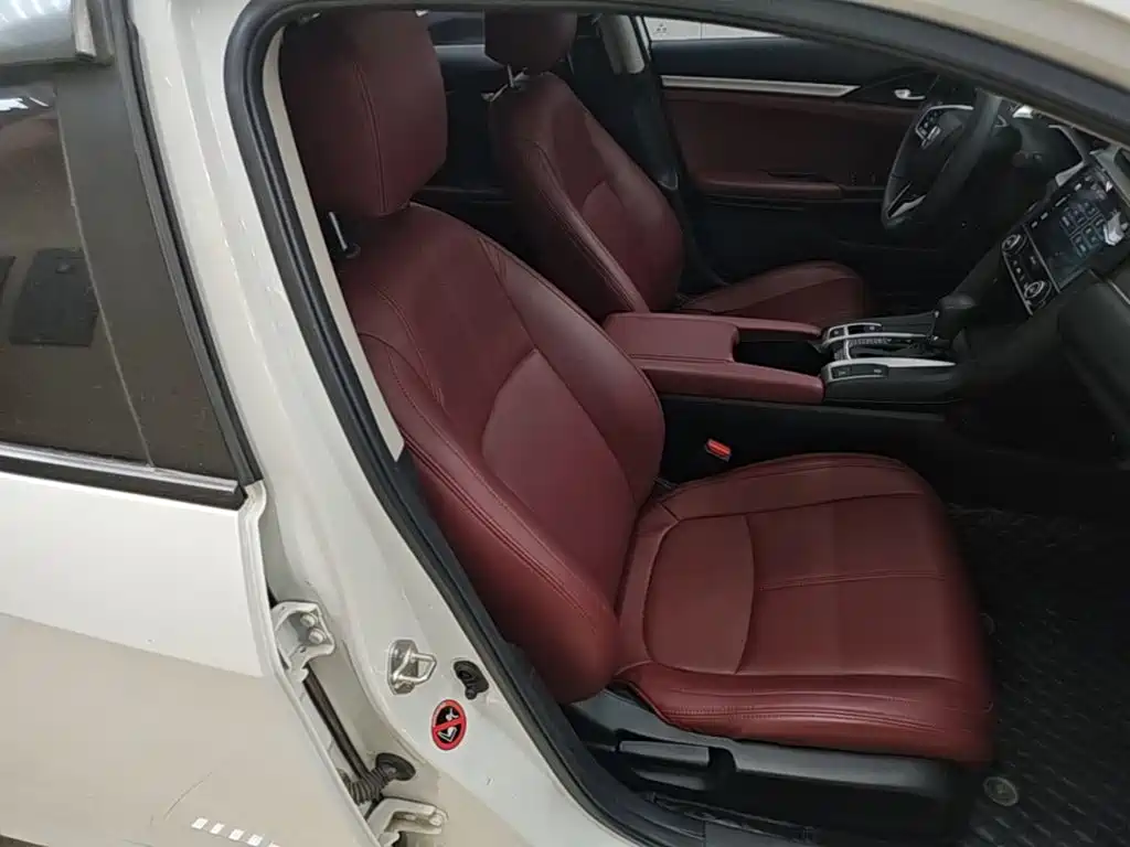 Honda Civic — фото 25