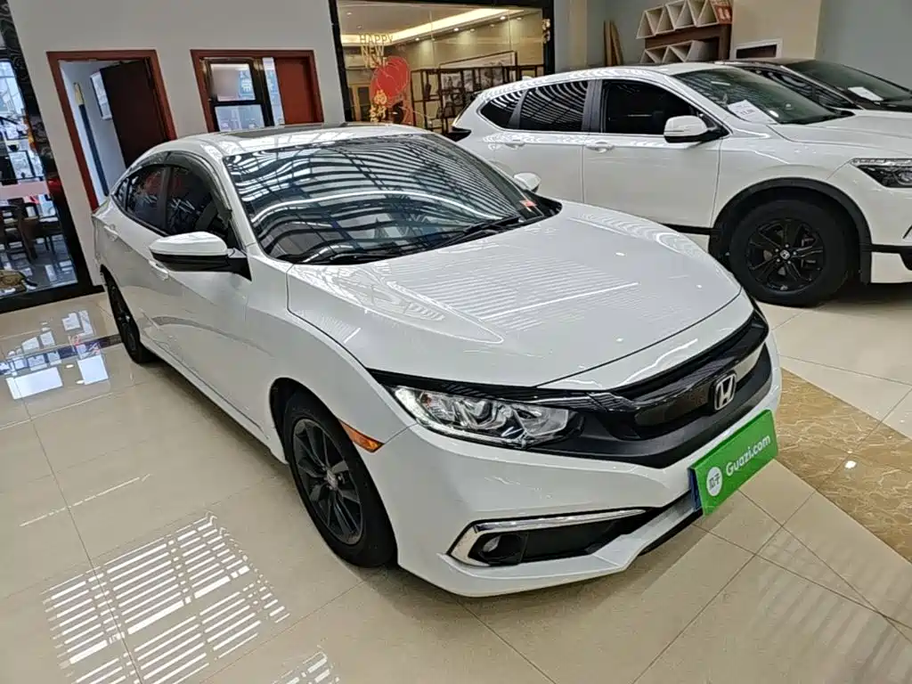 Honda Civic — фото 4