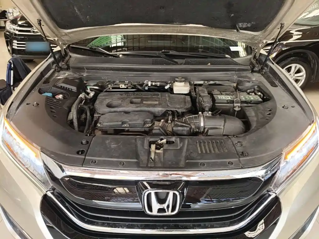 Honda UR-V — фото 20