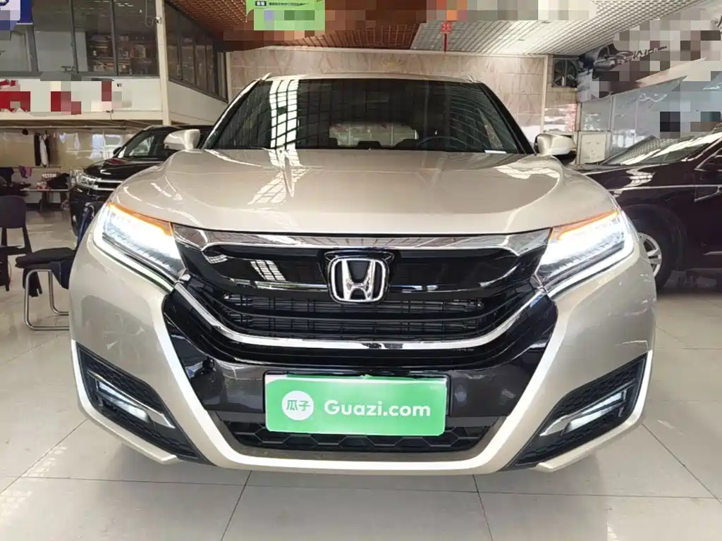 Honda UR-V — фото 3