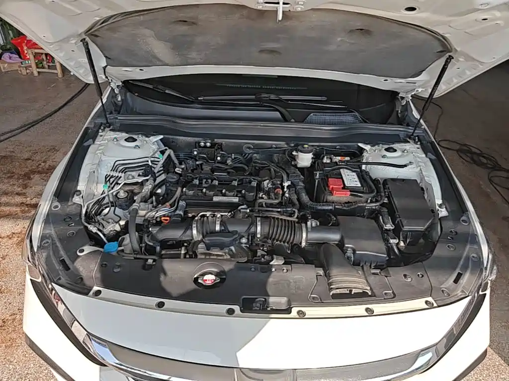 Honda Inspire — фото 20