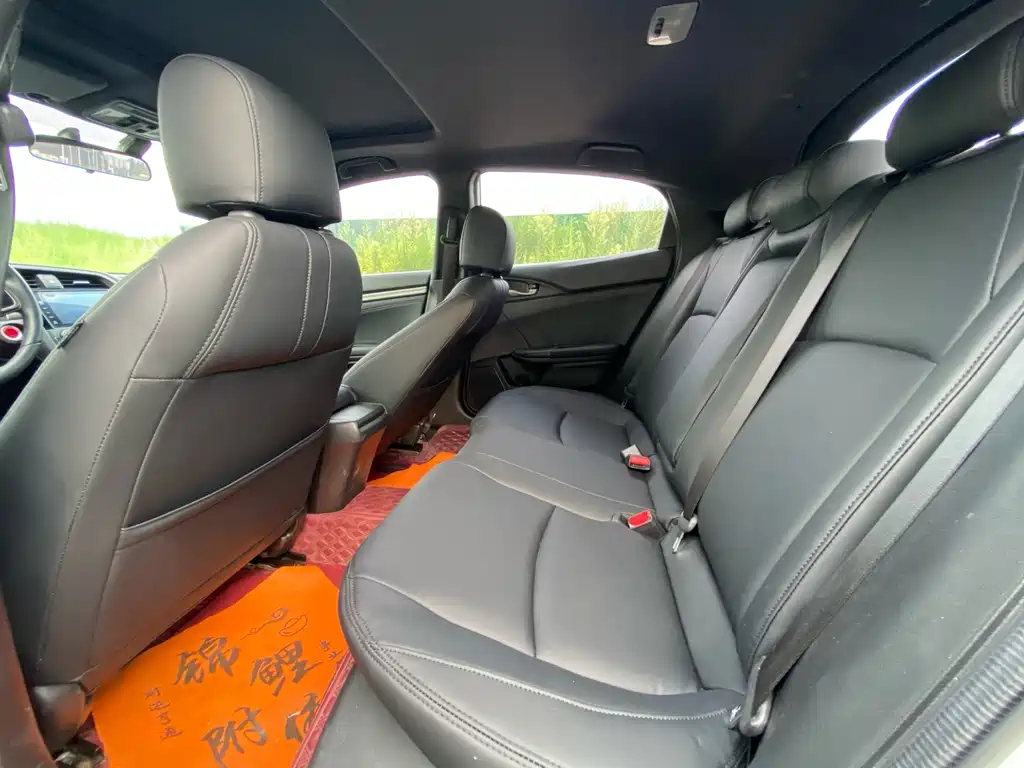 Honda Civic — фото 8