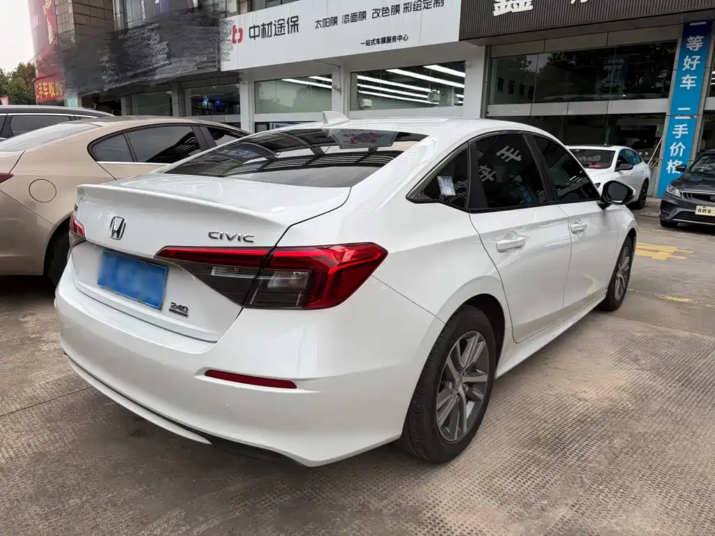 Honda Civic — фото 4