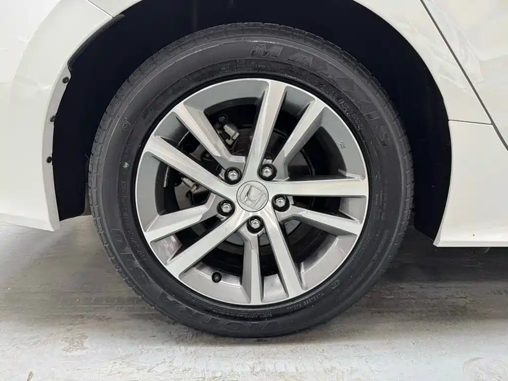 Honda Civic — фото 19