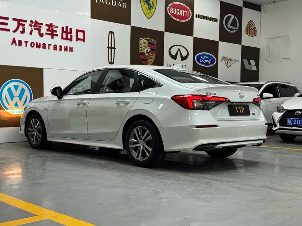 Honda Civic — фото 4