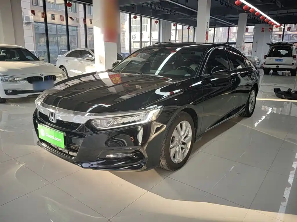 Honda Accord — фото 2