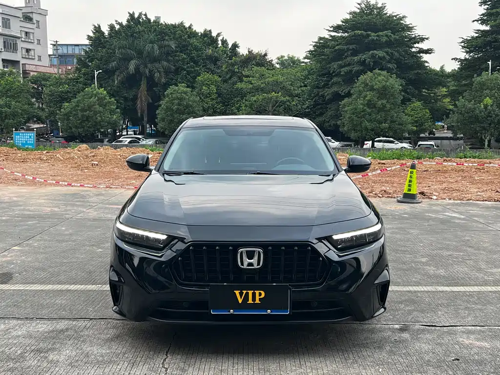 Honda Inspire — фото 2