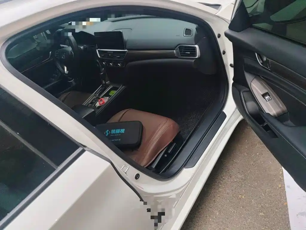 Honda Inspire — фото 19