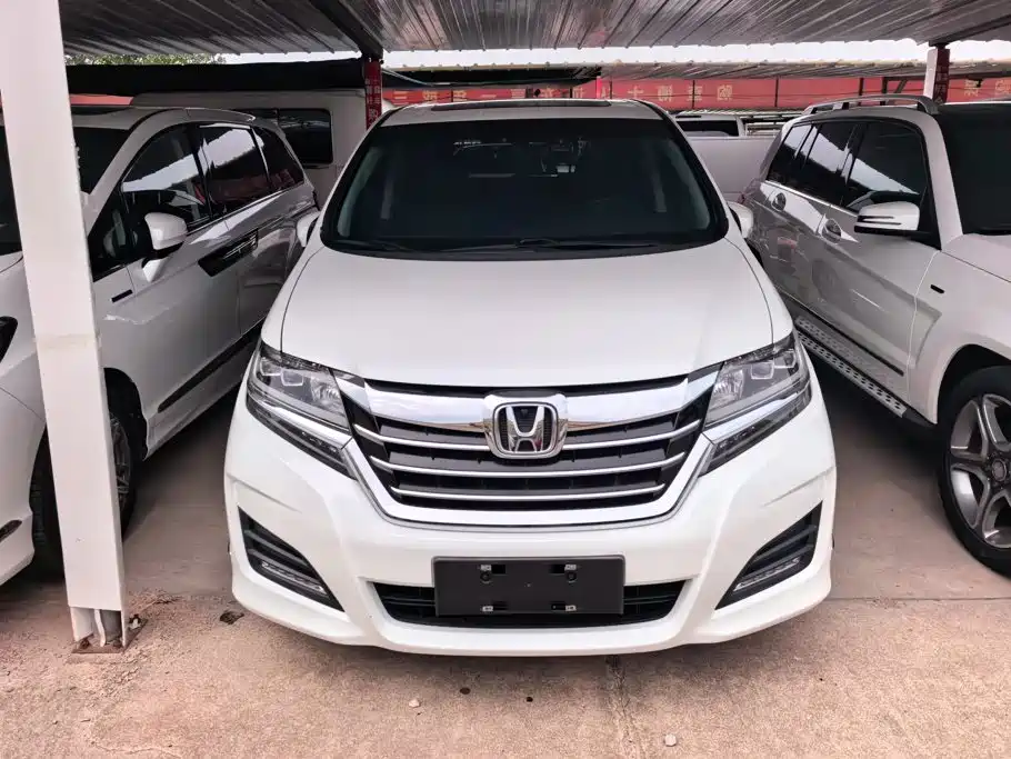 Honda Elysion — фото 2