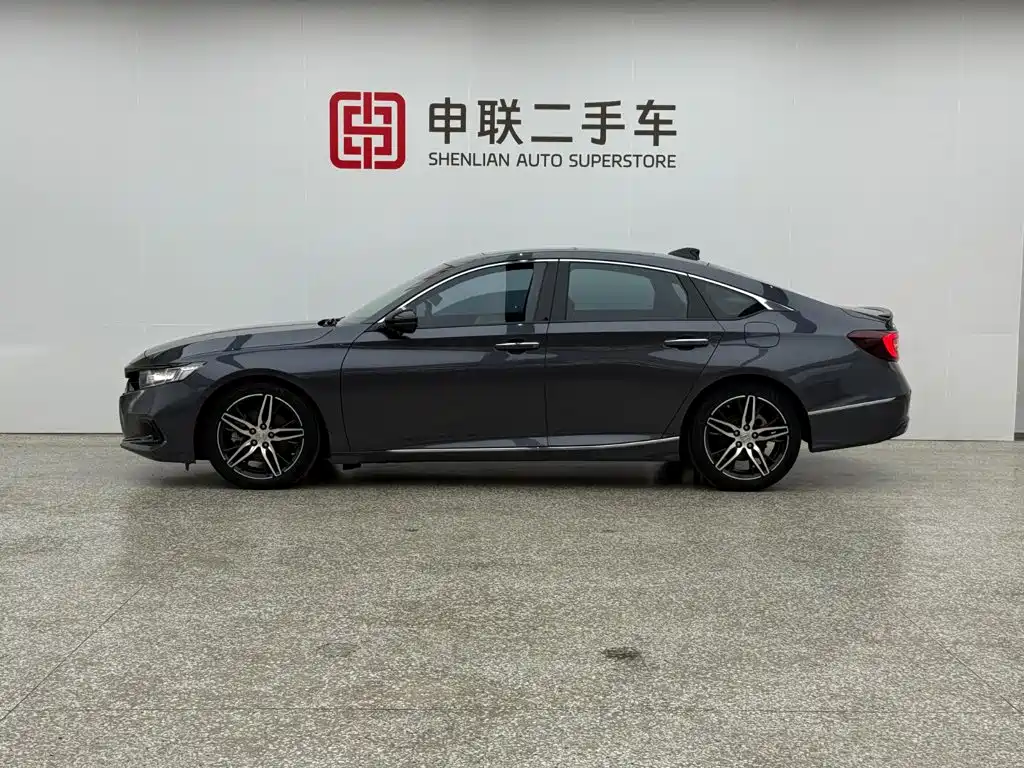 Honda Accord — фото 3