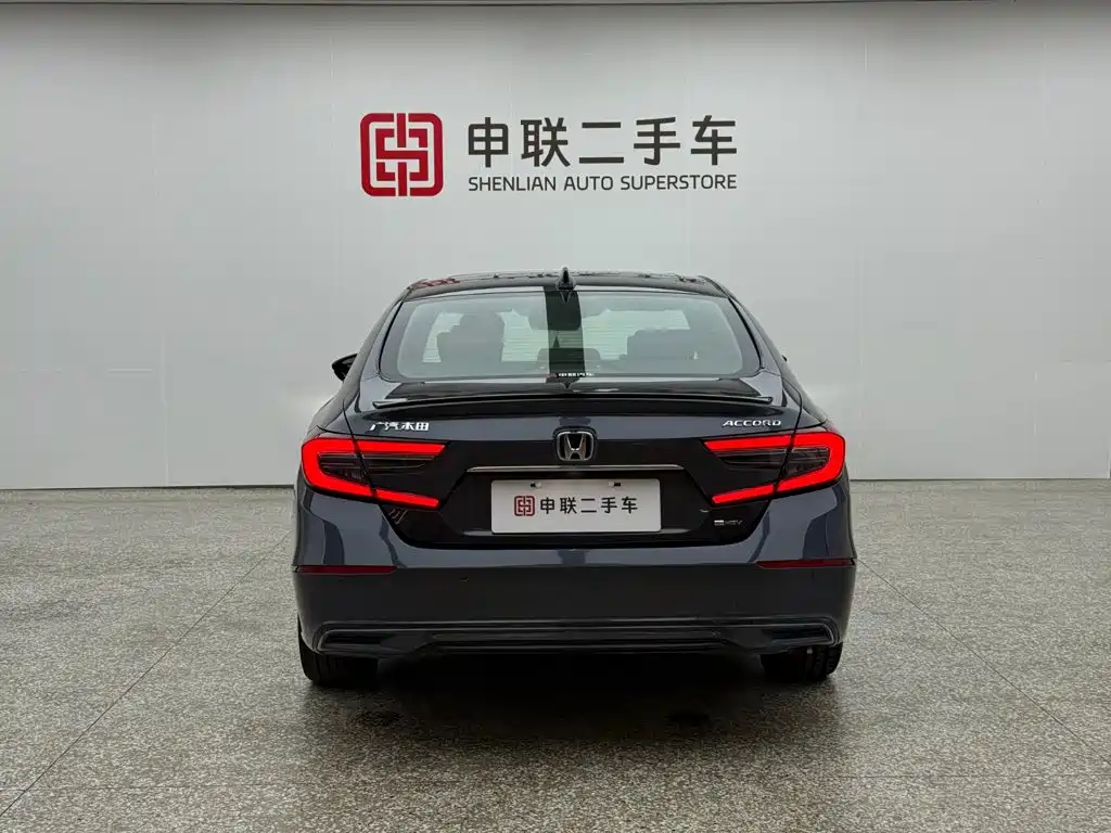 Honda Accord — фото 4