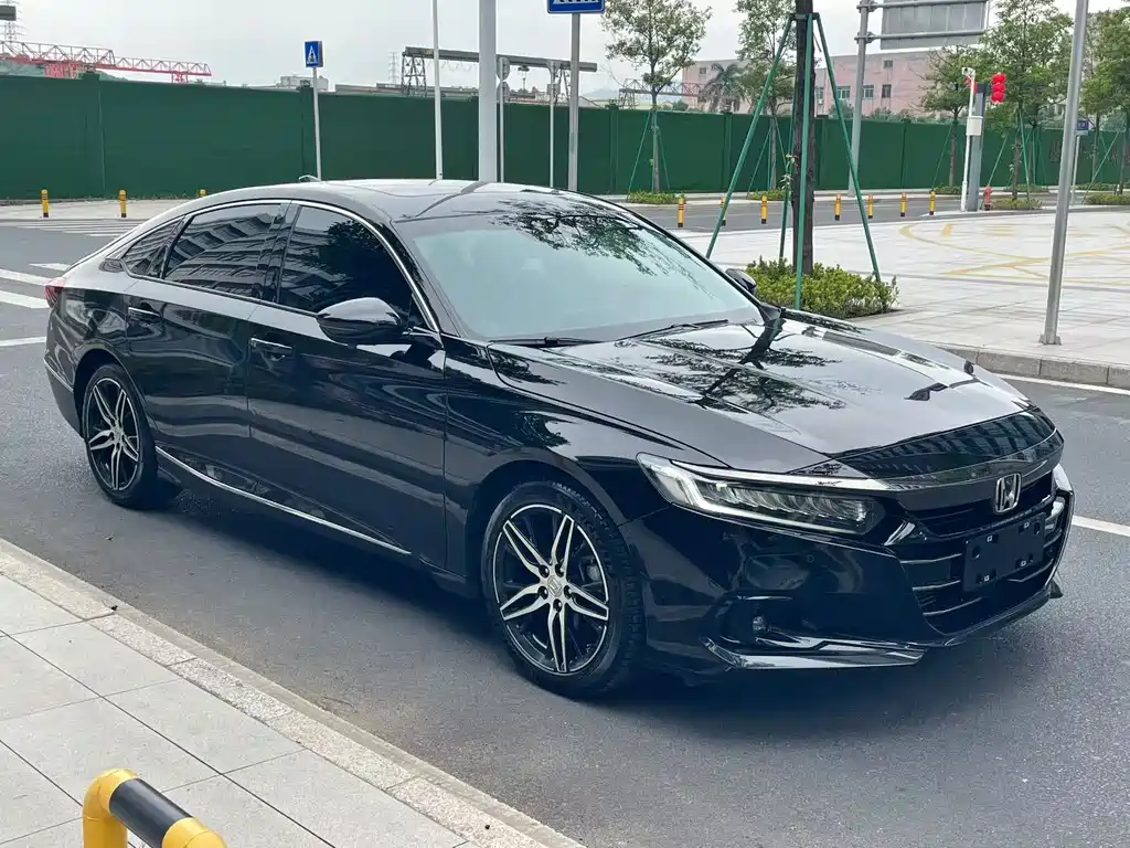 Honda Accord — фото 3