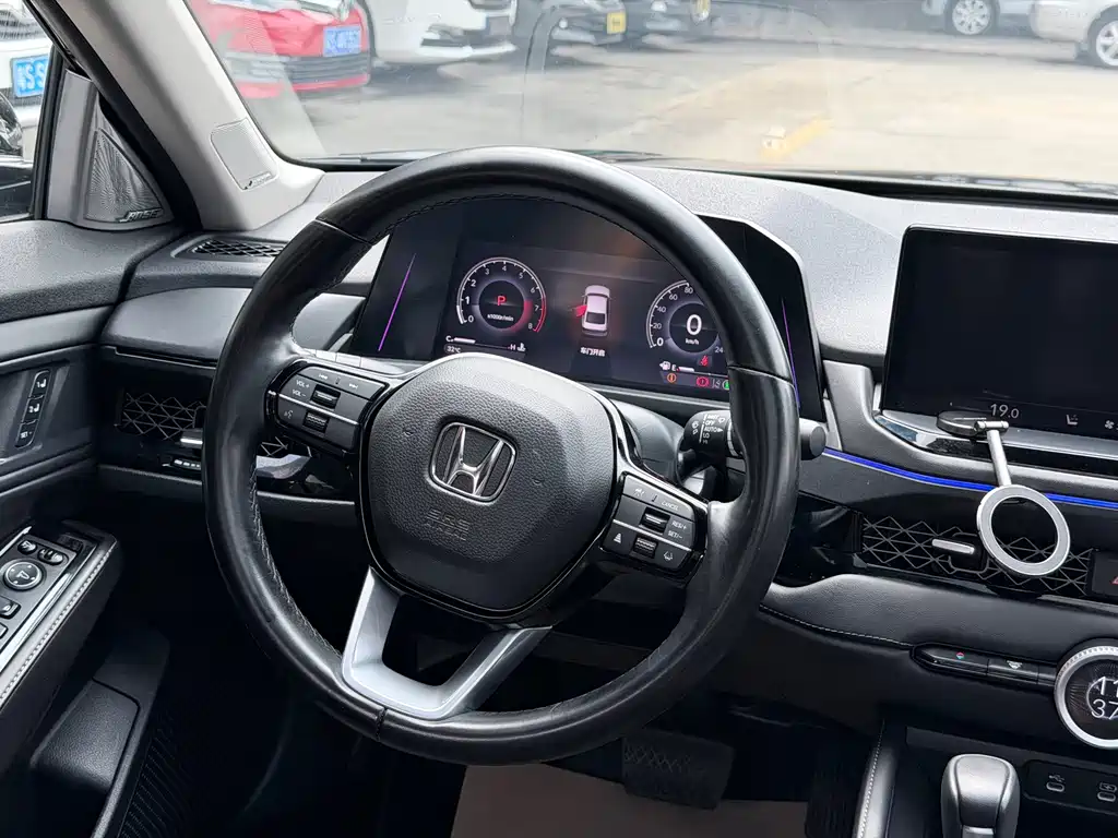 Honda Accord — фото 5