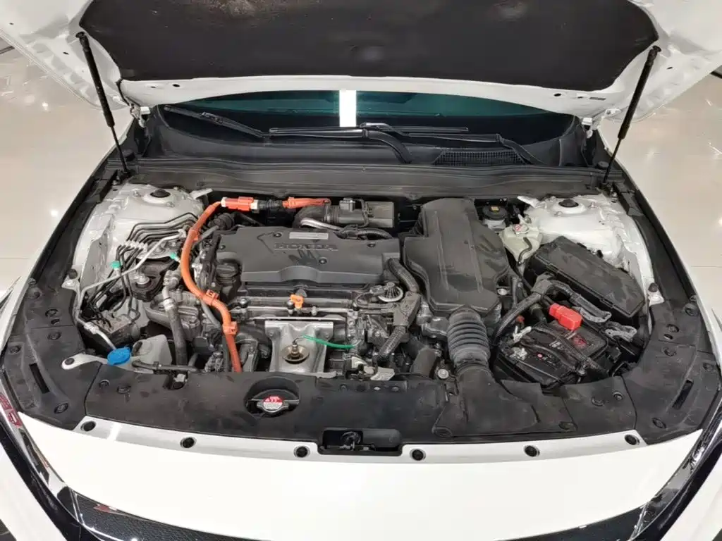 Honda Accord — фото 20