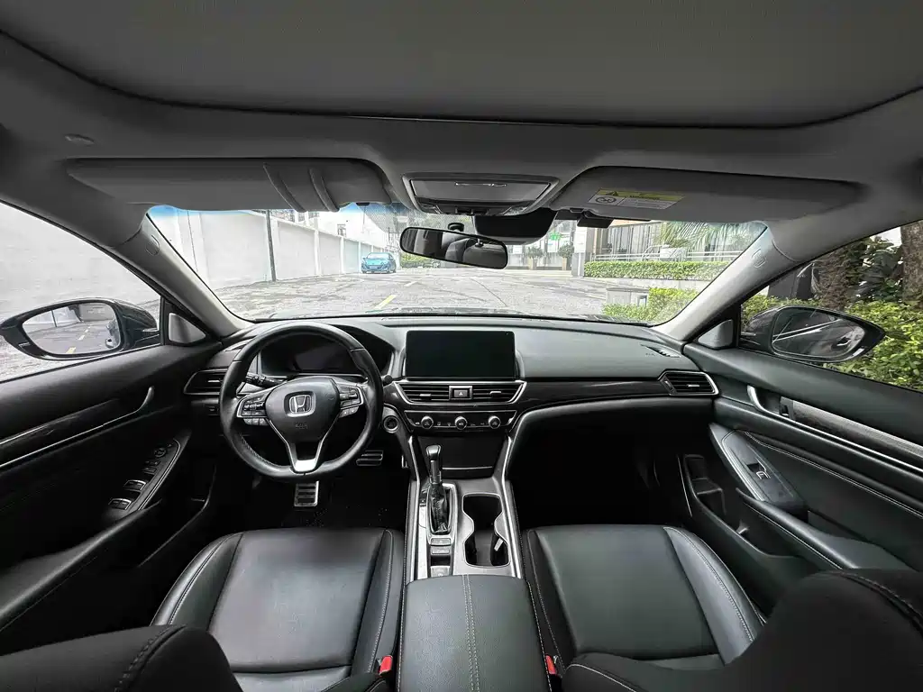Honda Accord — фото 14