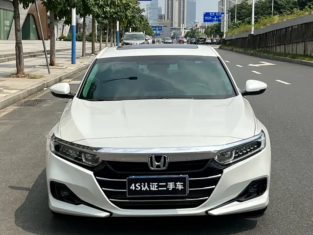 Honda Accord — фото 2