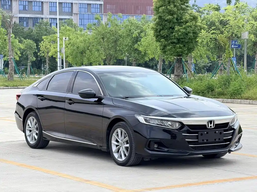 Honda Accord — фото 2