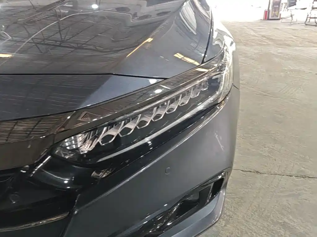 Honda Accord — фото 24