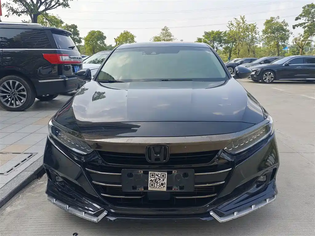 Honda Accord — фото 5