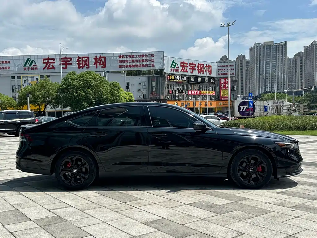 Honda Accord — фото 5