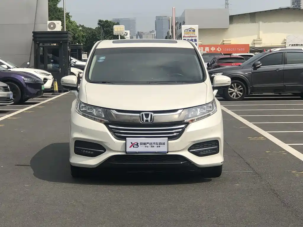 Honda Odyssey — фото 2