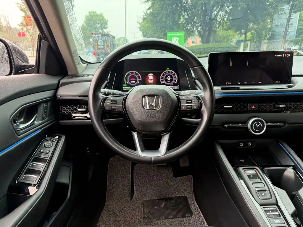 Honda Accord New Energy — фото 14