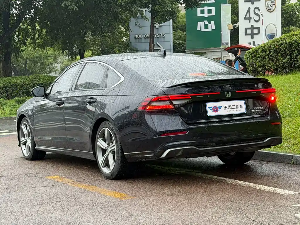 Honda Accord New Energy — фото 4