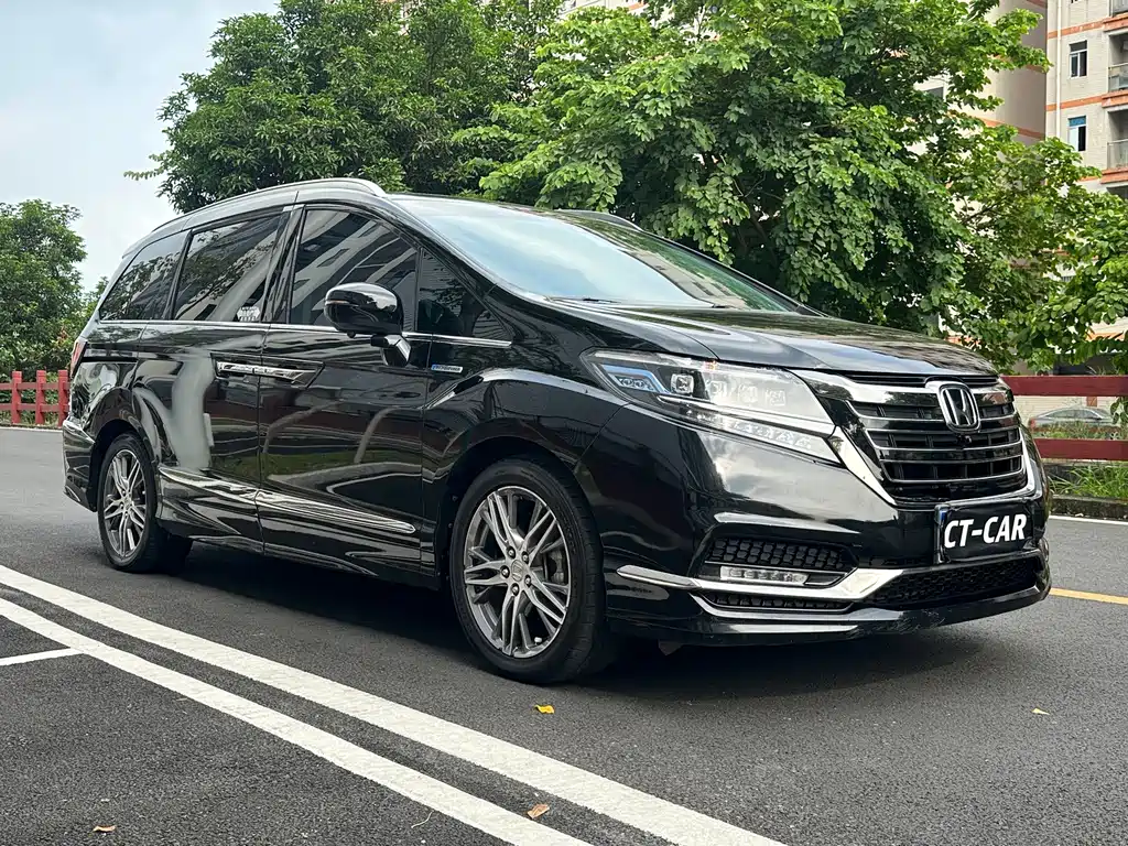 Honda Elysion — фото 3