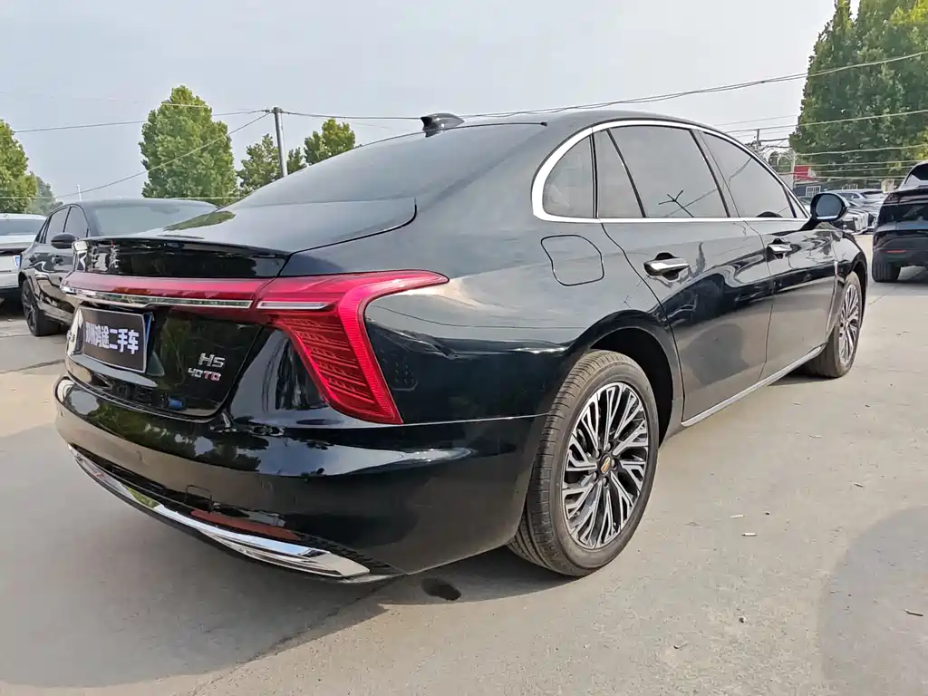 Hongqi Hongqi H5 — фото 9