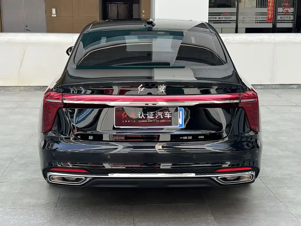 Hongqi Hongqi H5 — фото 11