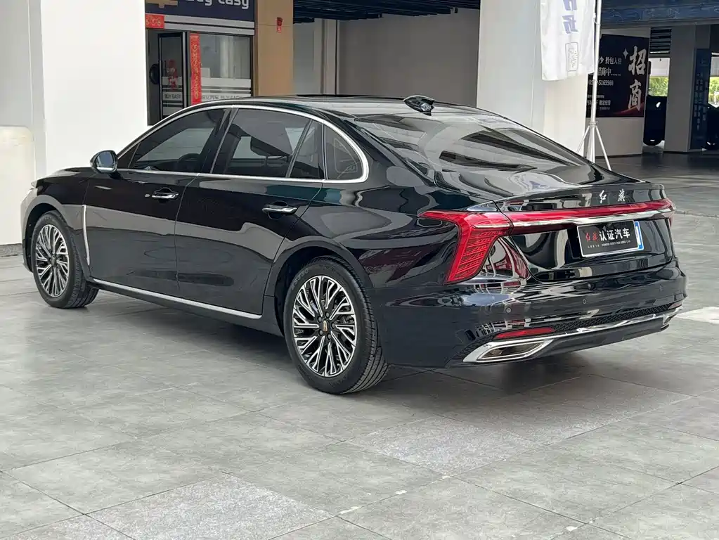 Hongqi Hongqi H5 — фото 10