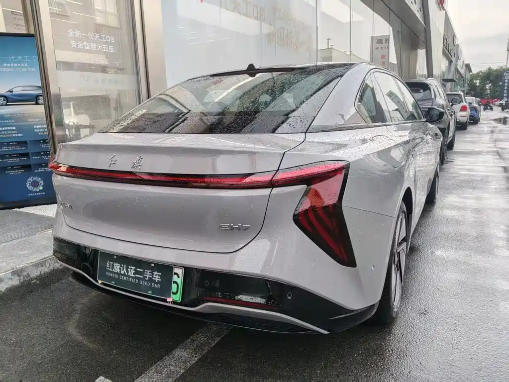 Hongqi Hongqi EH7 — фото 7