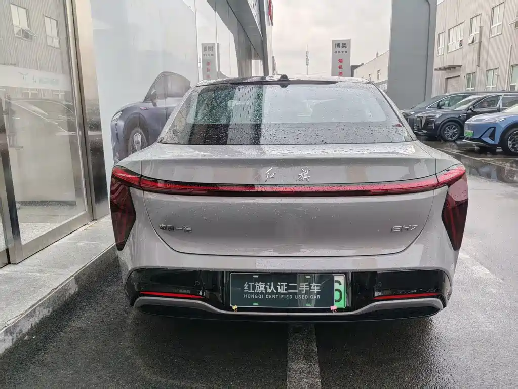 Hongqi Hongqi EH7 — фото 8