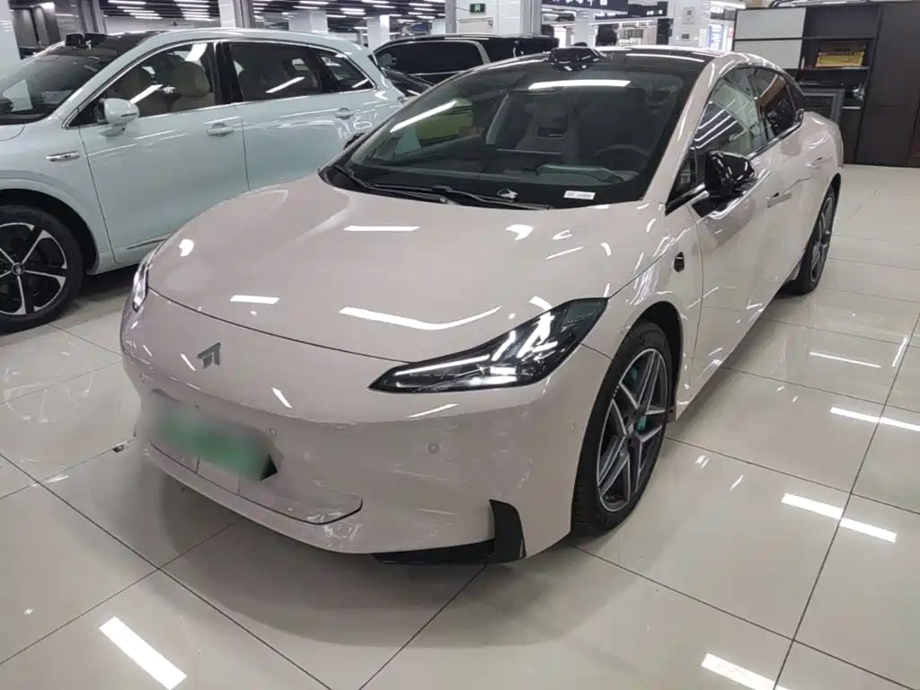 Hyper GT
