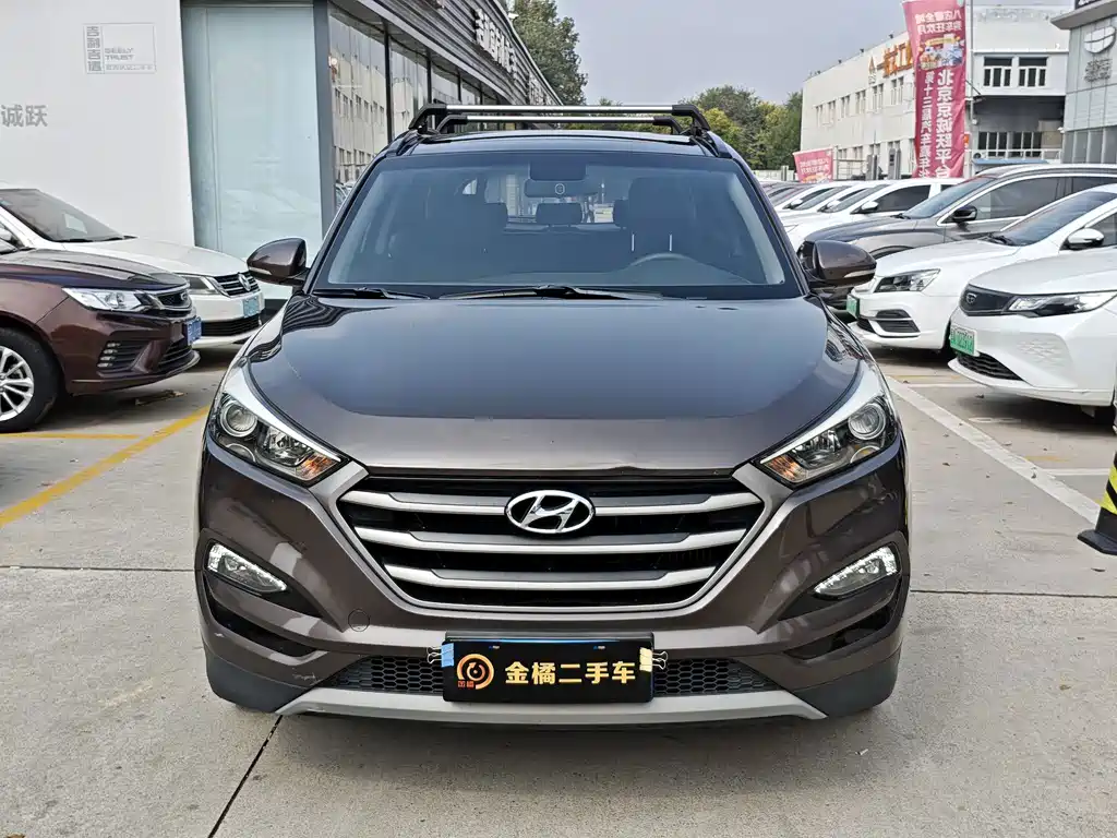 Hyundai Tucson — фото 5