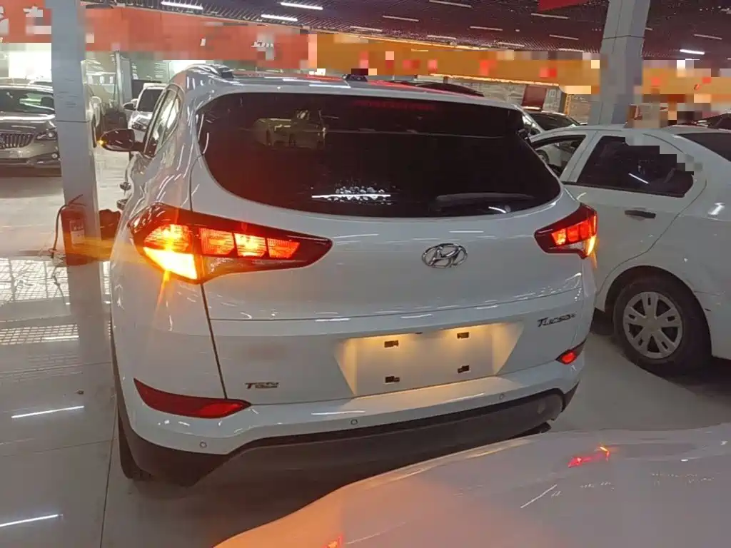 Hyundai Tucson — фото 6